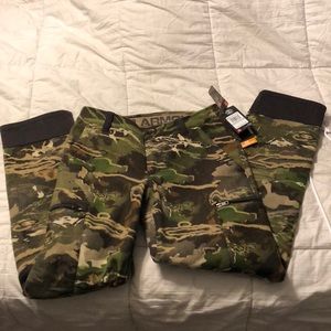 Under armour camo pants